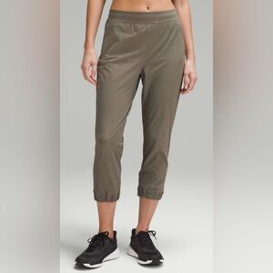 Lululemon Adapted State High-Rise Cropped Jogger Rover Women’s Size 0